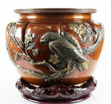 Арт-студия "Кентавр" - Старинная бронзовая японская ваза-кашпо с изображением орла. №011752