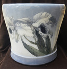 Арт-студия "Кентавр" - Фарфоровое кашпо с изображением цветков орхидей №013595