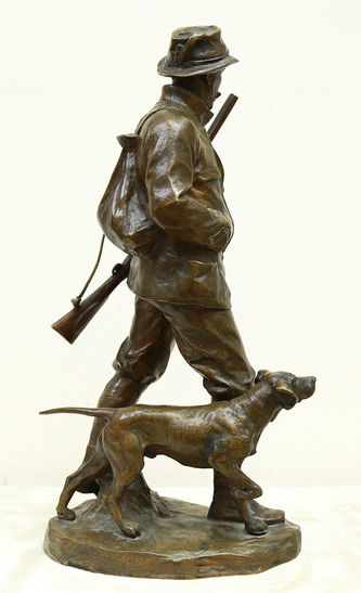 Арт-студия "Кентавр" - Антикварная бронзовая скульптура "Охотник с собакой" №014779