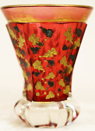 Арт-студия "Кентавр" - Бокал с "рубиновым" нацветом с изображением виноградной лозы №015143