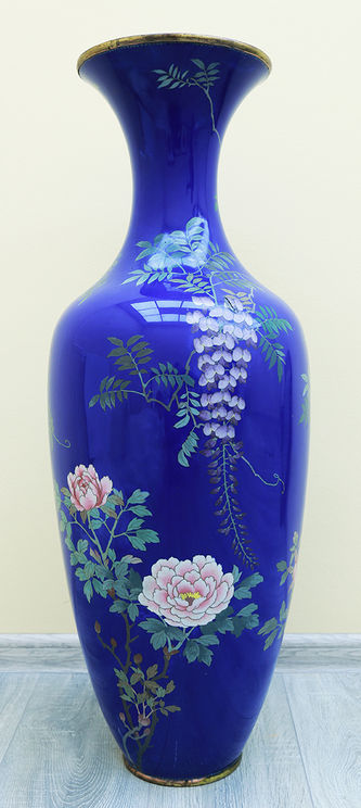 Арт-студия "Кентавр" - Напольная ваза с изображением птиц и розовых кустов №015532