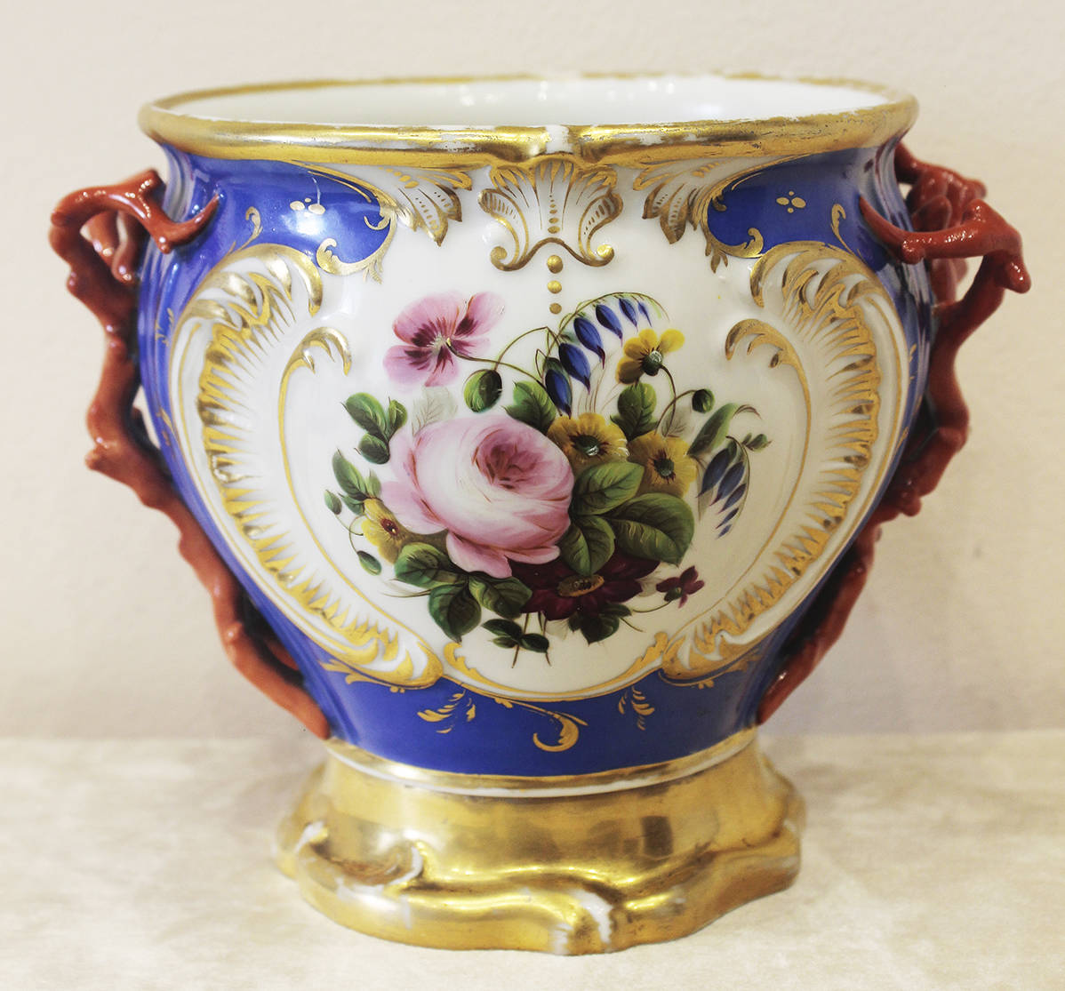 ���-������ "�������" - ���� �� ��������� "������" � ������� � ���� ���������� �����  �014348